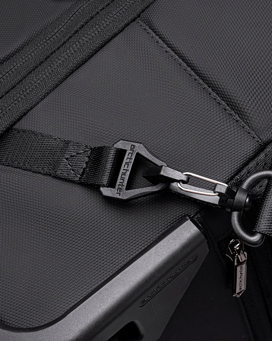 material impermeável poliéster 1680D mochila route one tecido resistente água respingos mochila durável alta qualidade