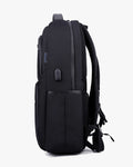 usb externa entrada fone lateral mochila raiden powerbank interior conectar dentro usar fora carregar celular ouvir música sem tirar mochila movimento