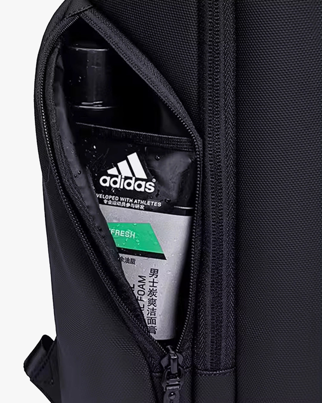 mochila gran turismo lateral preta poliéster 1680d hydroshield impermeável anti-riscos design minimalista robusto mochila executiva premium masculina