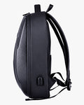 mochila guardian lateral preta semi-rígida mantém estrutura vazia diferente mochilas comuns material resistente impressionou design moderno masculina executiva corporativa