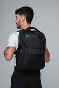 mochila raiden levatte preta vista completa executiva slim 1kg ultraleve usb fone integrados costado airmesh respirável trabalho viagem masculina