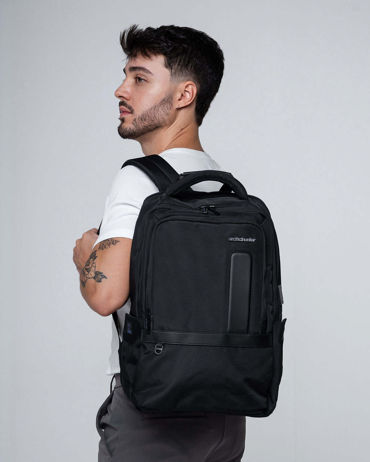 Mochila Para Notebook 15,6" Executiva Expansível Para Viagem Modelo Expand