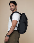 mochila executiva voyager levatte preta 39 litros 1.1kg poliéster 1680d hydroshield antifurto usb notebook 15.6 2 compartimentos travelfit fantástica qualidade excelente
