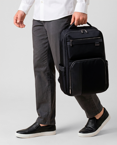 Mochila Para Notebook 15,6" Executiva Urbana Modelo Magnum
