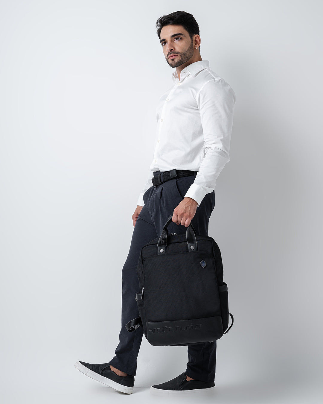 mochila unique levatte lifestyle executivo masculino uso diário trabalho escritório superou expectativas muito espaçosa sistema 2 em 1 versátil
