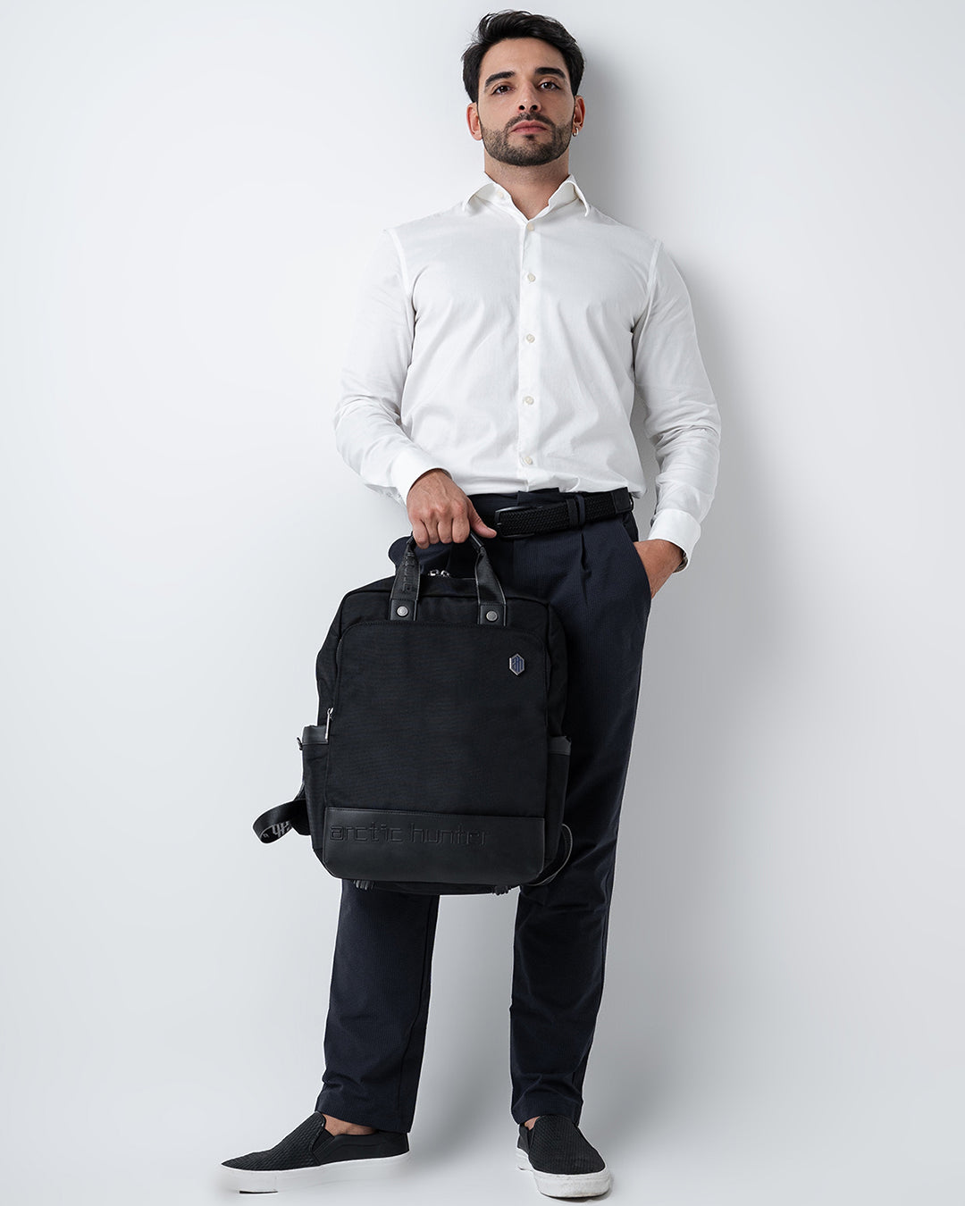 mochila unique levatte lifestyle executivo masculino uso diário trabalho escritório superou expectativas muito espaçosa sistema 2 em 1 versátil