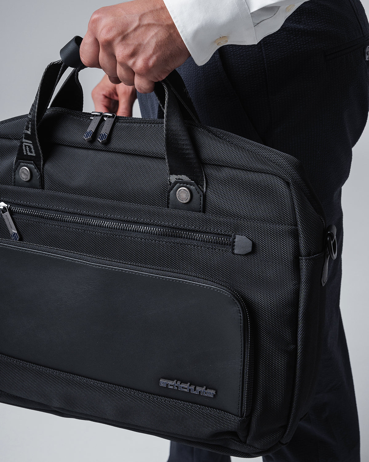 pasta executiva premium super business levatte preta 20 litros 1.2kg notebook 15.6 4 compartimentos couro texturizado autoridade reunião negócios corporativa masculina